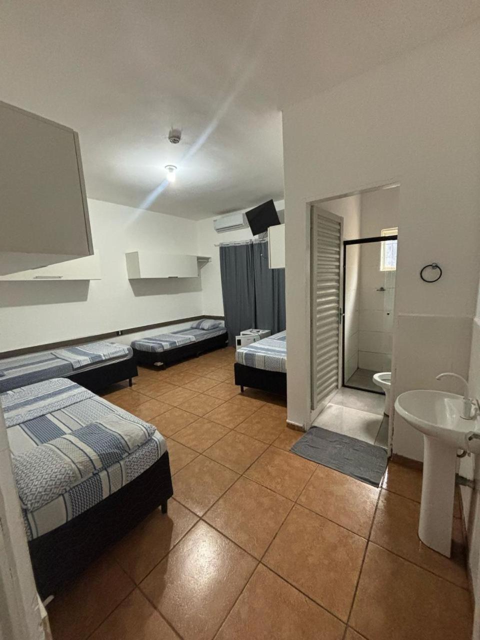 Hotel 7